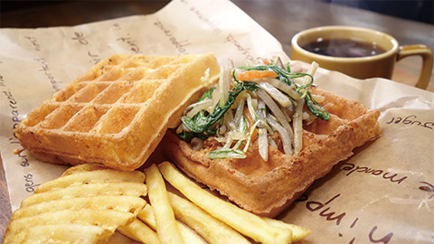 ワッフルサンドモーニング