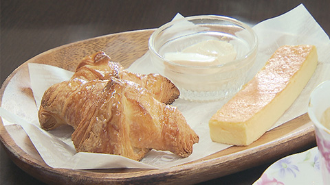 濃厚たまごのチーズケーキモーニング