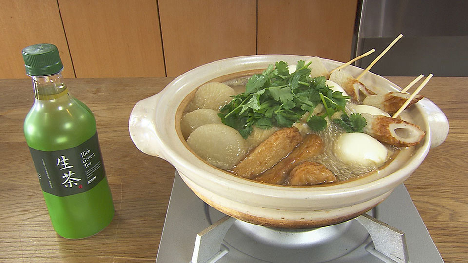緑茶を入れたピリ辛餃子味噌鍋