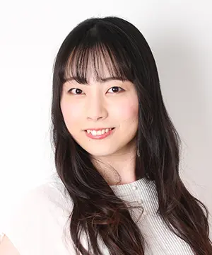 江崎 里紗