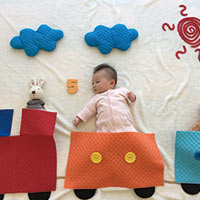 寝姿アート作品