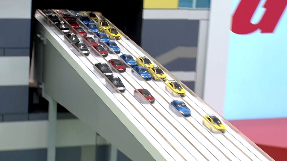 トミカビッグスライダー