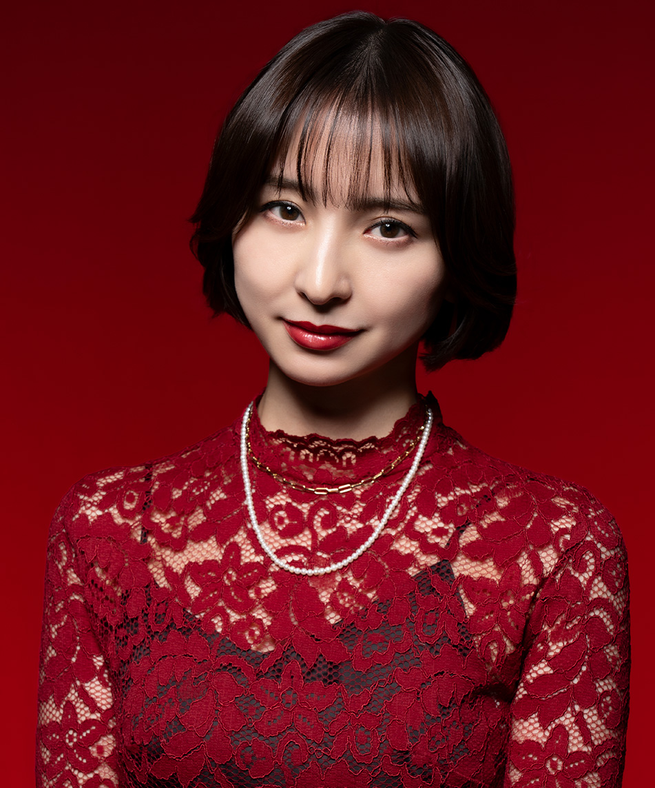 篠田 麻理子